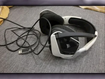 Headset And Speakers - Corsair  - White / Black  - With Microphone