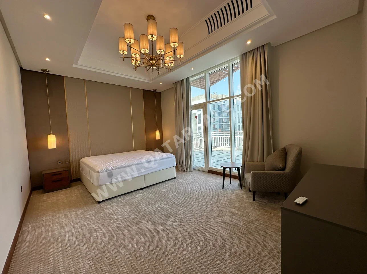 5 Bedrooms  Penthouse  For Rent  in Lusail -  Waterfront Residential  Fully Furnished