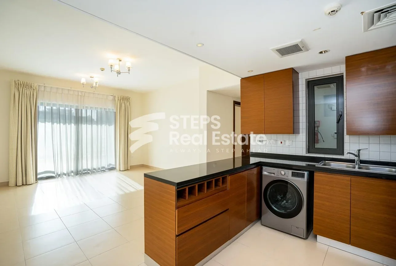 2 Bedrooms  Apartment  in Doha -  Old Airport  Semi Furnished