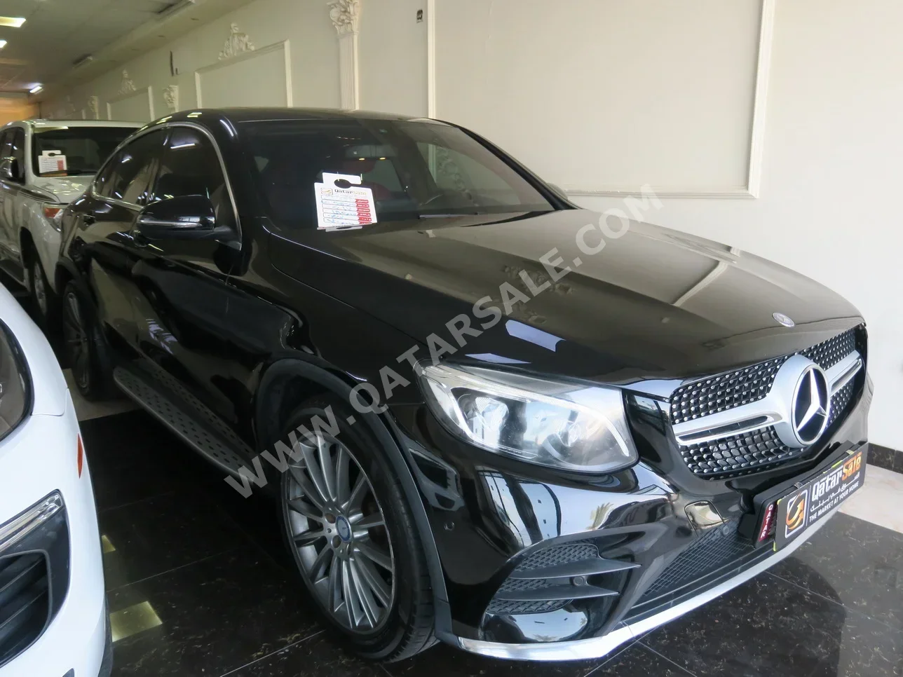 Mercedes-Benz  GLC  250  2017  Automatic  185,000 Km  4 Cylinder  All Wheel Drive (AWD)  SUV  Black