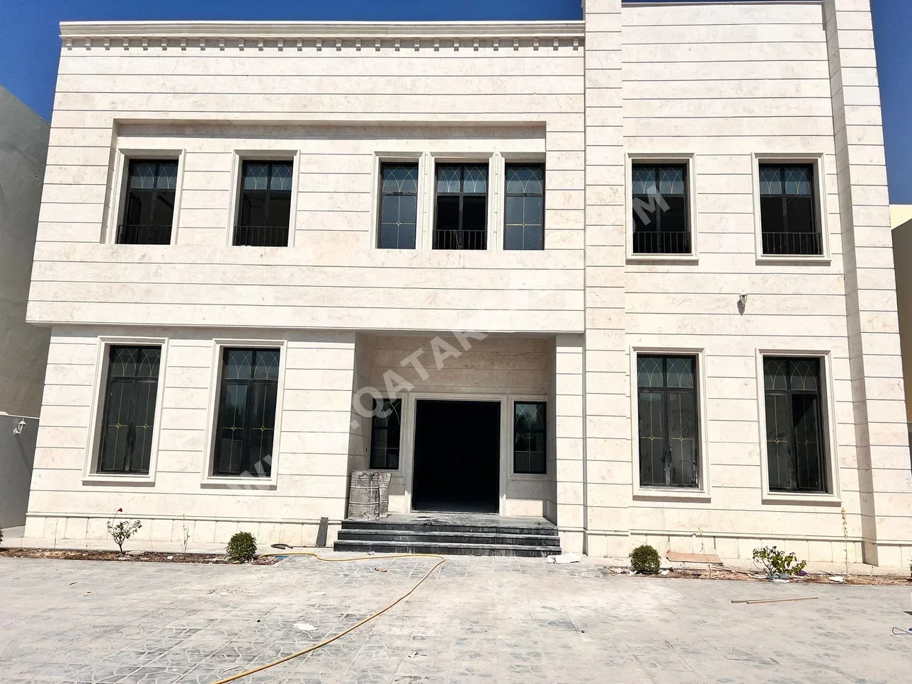Family Residential  - Semi Furnished  - Al Daayen  - Al Khisah  - 9 Bedrooms