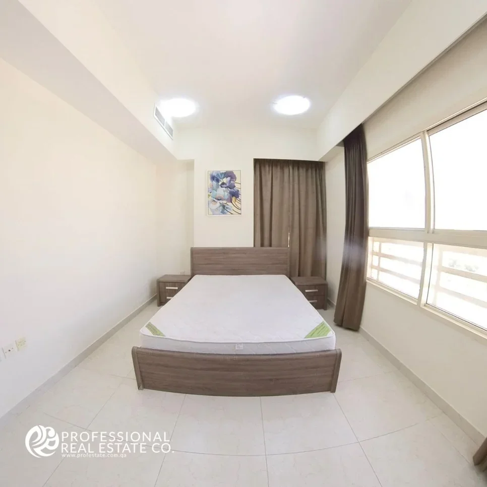 3 Bedrooms  Apartment  in Doha -  Fereej Bin Mahmoud  Fully Furnished