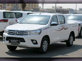 Toyota  Hilux  2025  Automatic  0 Km  4 Cylinder  Four Wheel Drive (4WD)  Pick Up  White  With Warranty