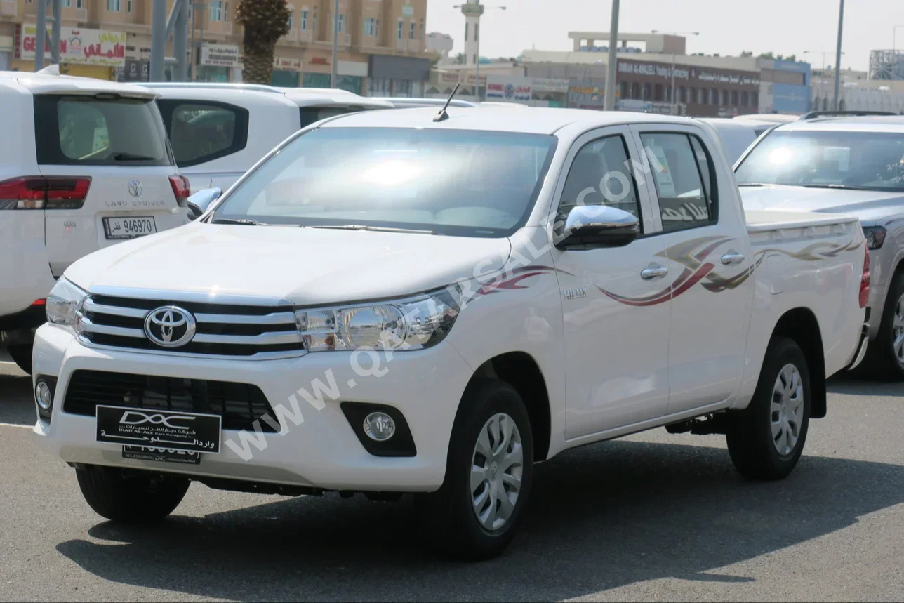 Toyota  Hilux  2025  Automatic  0 Km  4 Cylinder  Four Wheel Drive (4WD)  Pick Up  White  With Warranty