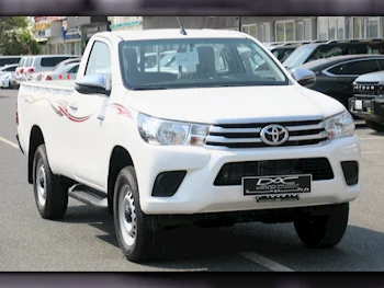 Toyota  Hilux  2025  Manual  0 Km  4 Cylinder  Four Wheel Drive (4WD)  Pick Up  White  With Warranty