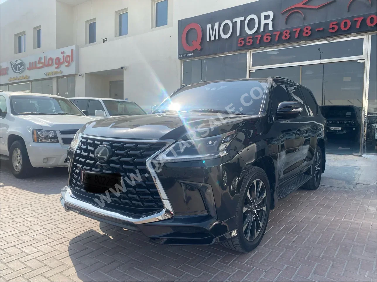 Lexus  LX  570 S Black Edition  2018  Automatic  256,000 Km  8 Cylinder  Four Wheel Drive (4WD)  SUV  Black