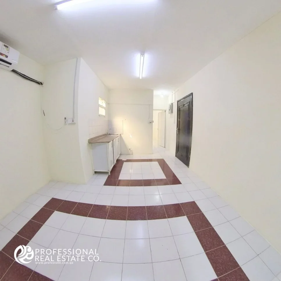 2 Bedrooms  Apartment  in Doha -  Al Duhail  Not Furnished