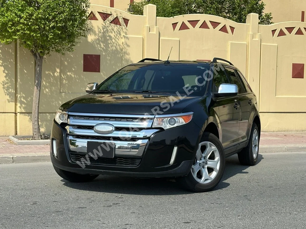 Ford  Edge  SEL  2014  Automatic  82,000 Km  6 Cylinder  All Wheel Drive (AWD)  SUV  Black