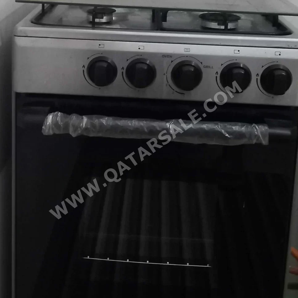 Cooking Range  - Gas  - Black