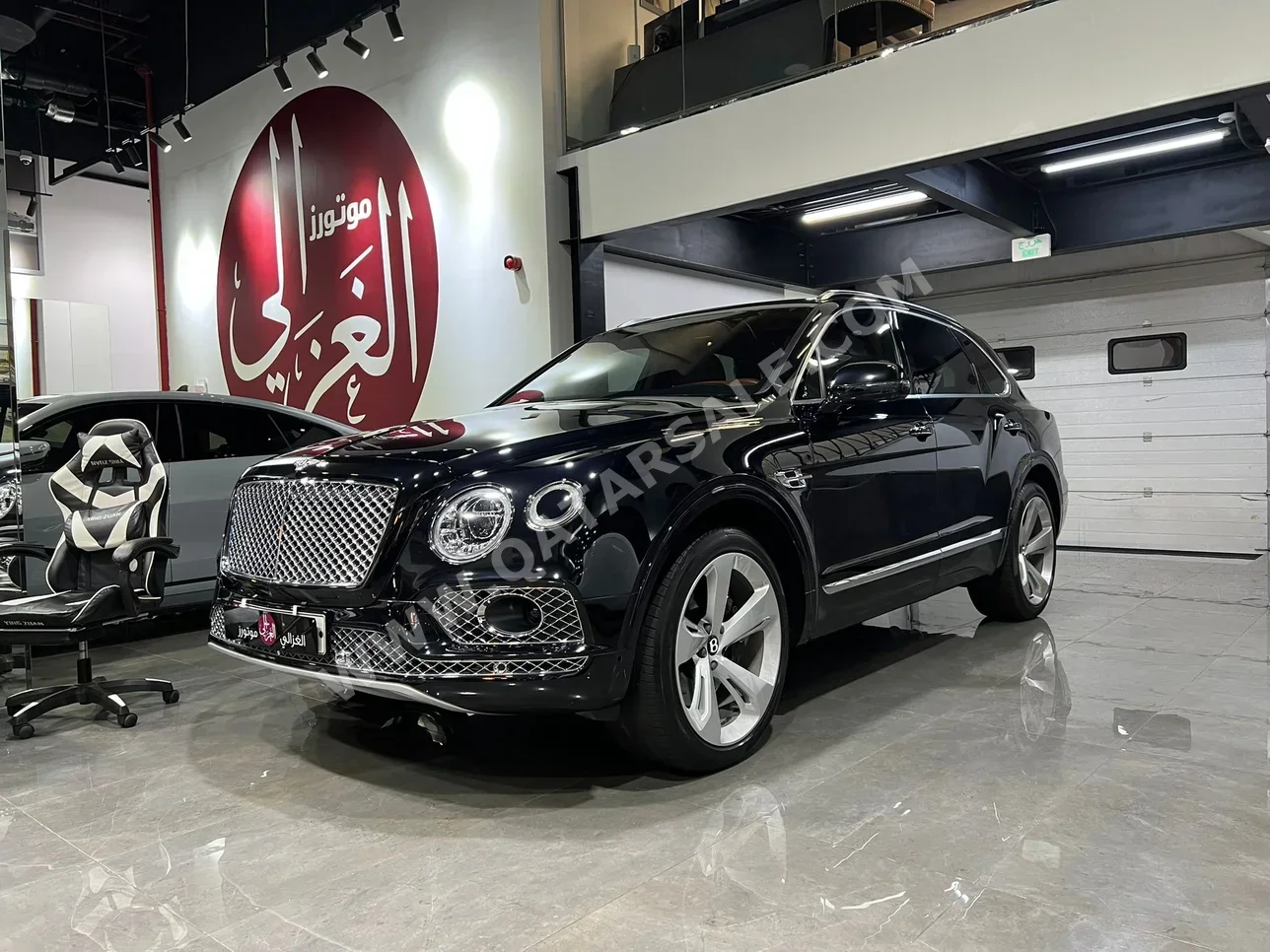 Bentley  Bentayga  2019  Automatic  58,000 Km  8 Cylinder  Four Wheel Drive (4WD)  SUV  Black  With Warranty