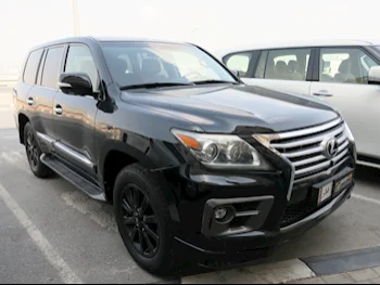 Lexus  LX  570  2011  Automatic  342,000 Km  8 Cylinder  Four Wheel Drive (4WD)  SUV  Black