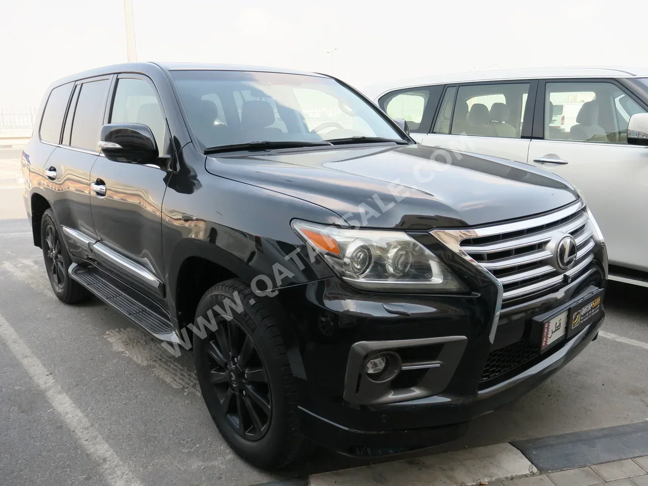 Lexus  LX  570  2011  Automatic  342,000 Km  8 Cylinder  Four Wheel Drive (4WD)  SUV  Black