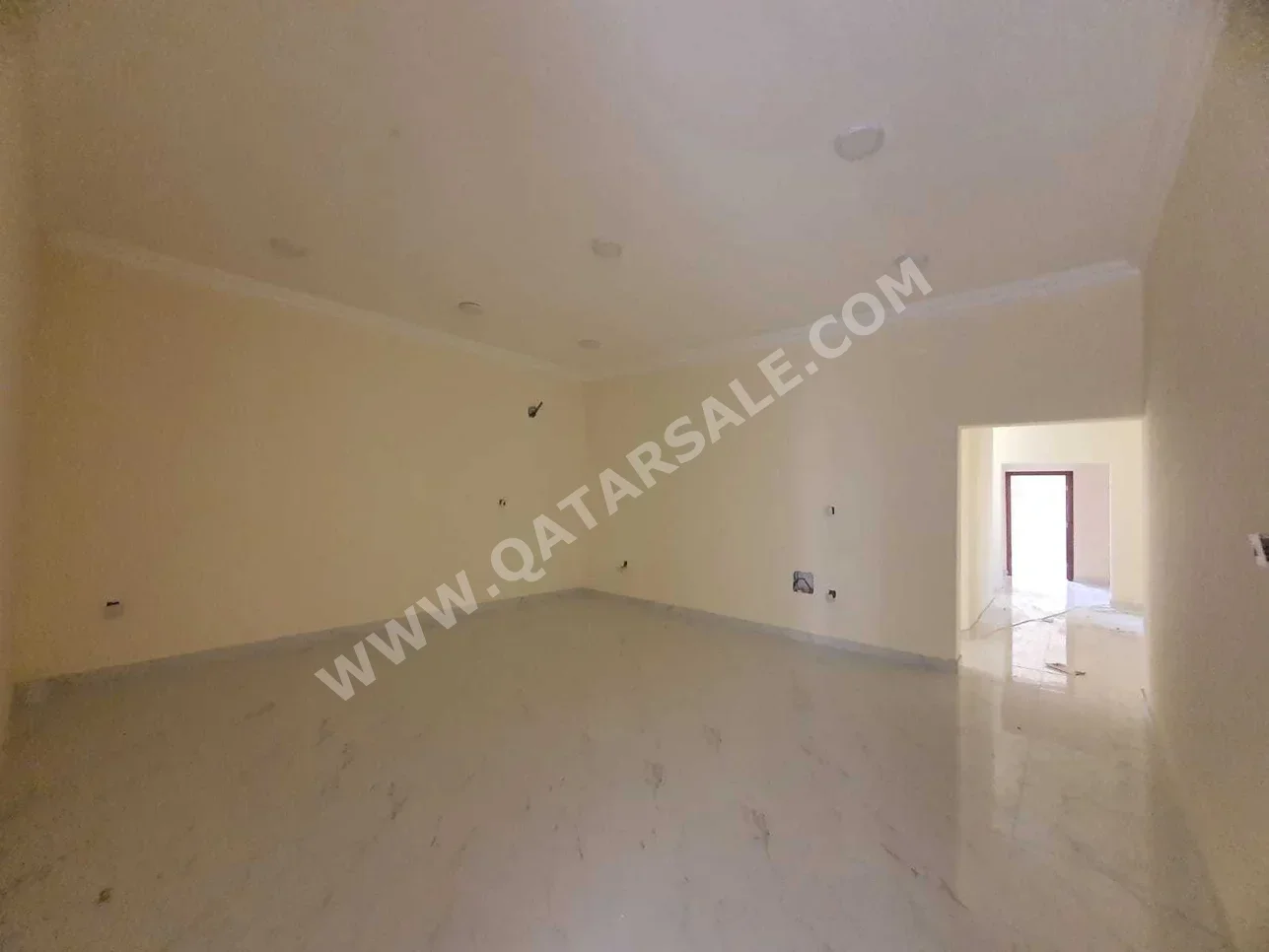 Family Residential  - Not Furnished  - Al Rayyan  - Muaither  - 4 Bedrooms