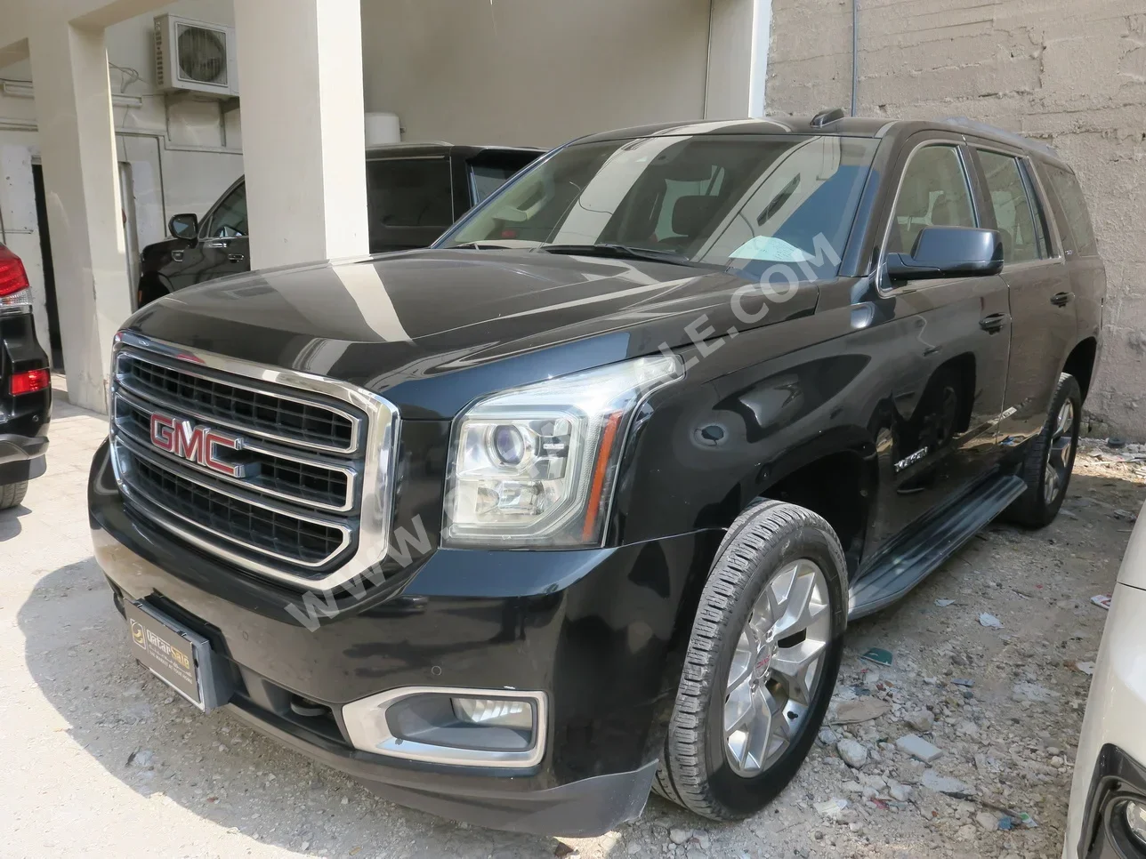 GMC  Yukon  Denali  2015  Automatic  230,000 Km  8 Cylinder  Four Wheel Drive (4WD)  SUV  Black