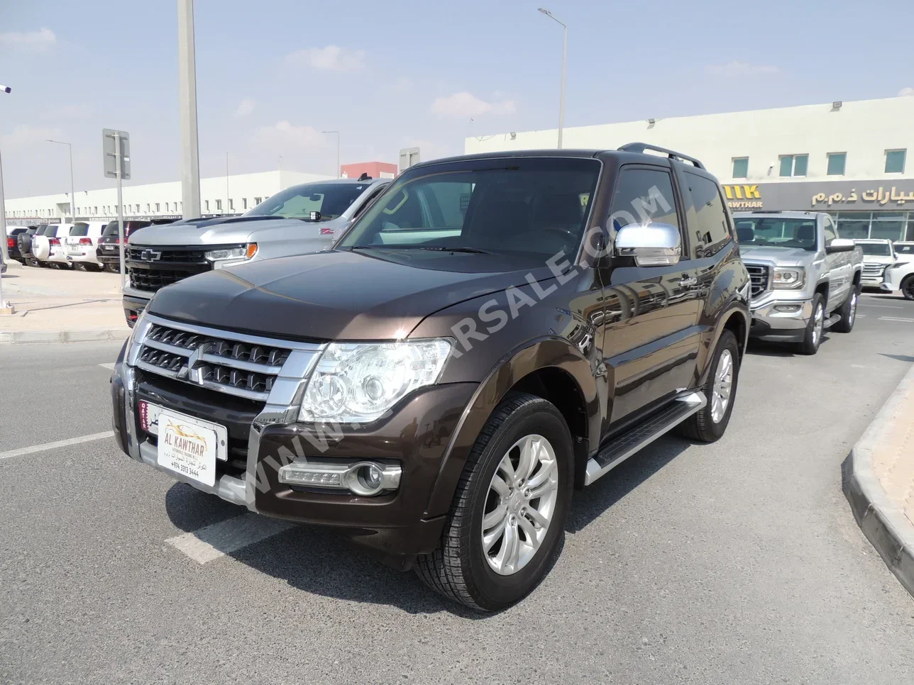 Mitsubishi  Pajero  3.8  2017  Automatic  74,000 Km  6 Cylinder  Four Wheel Drive (4WD)  SUV  Brown