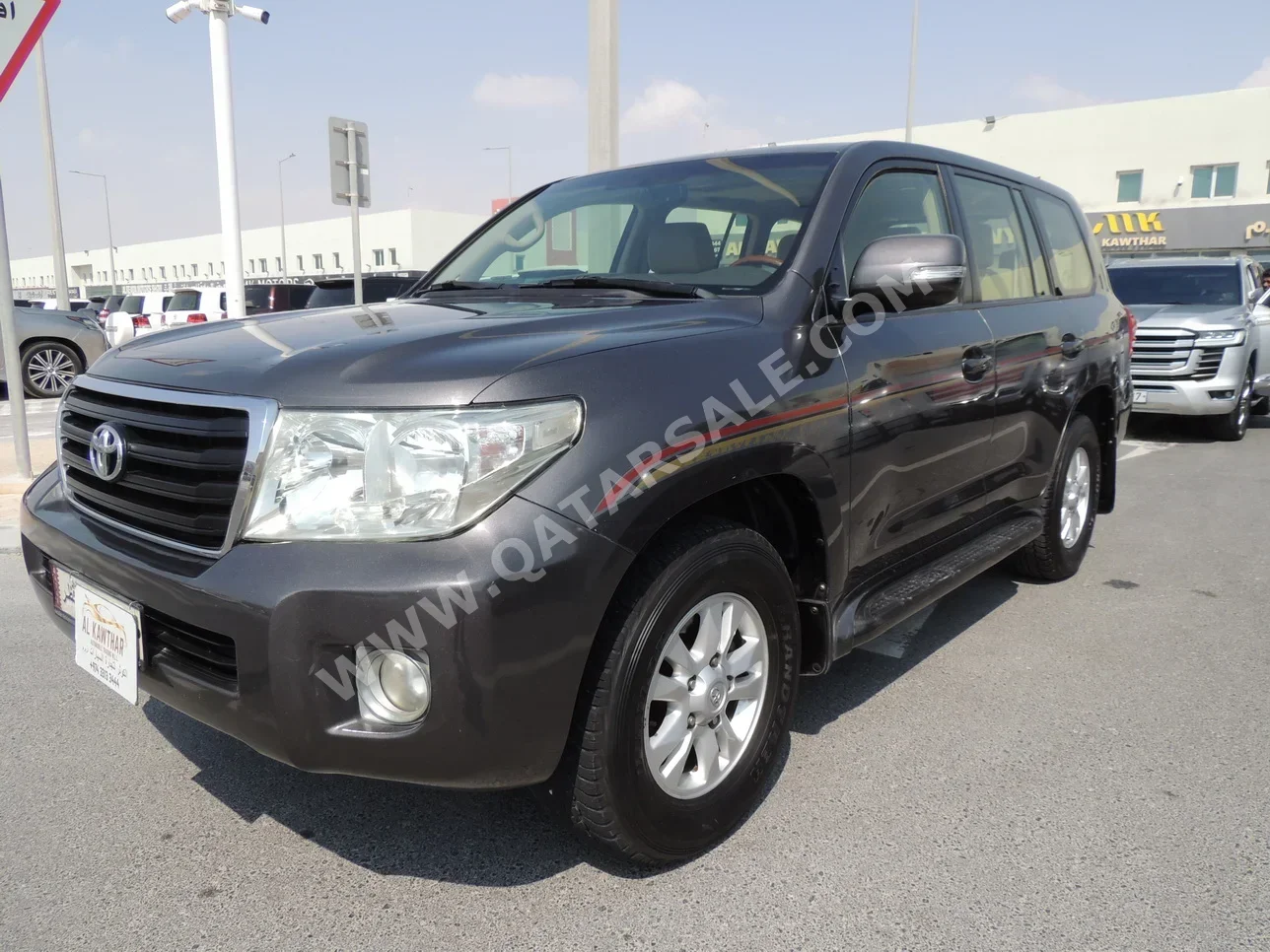 Toyota  Land Cruiser  GX  2012  Automatic  369,000 Km  6 Cylinder  Four Wheel Drive (4WD)  SUV  Gray