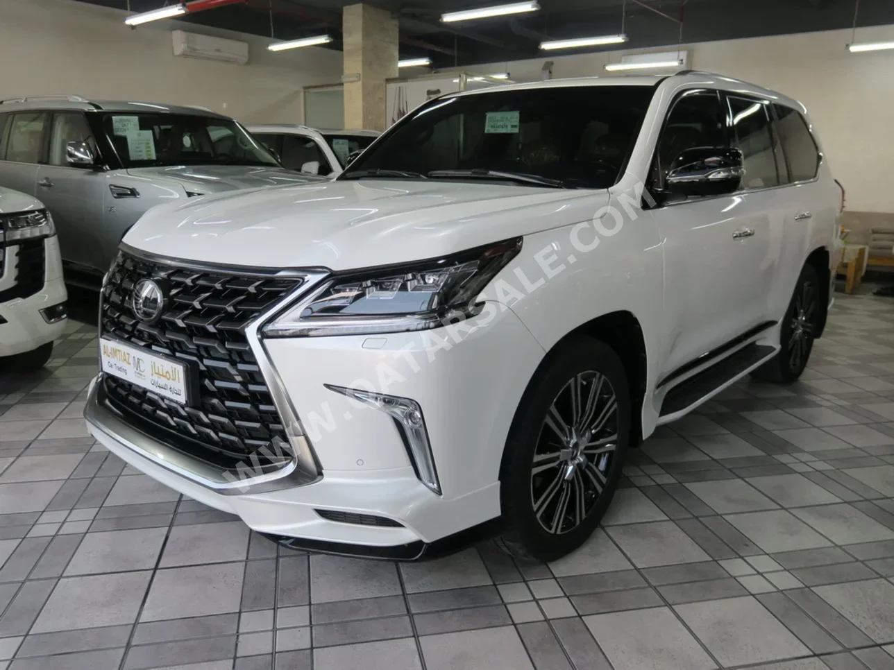 Lexus  LX  570 S  2021  Automatic  23,000 Km  8 Cylinder  Four Wheel Drive (4WD)  SUV  White