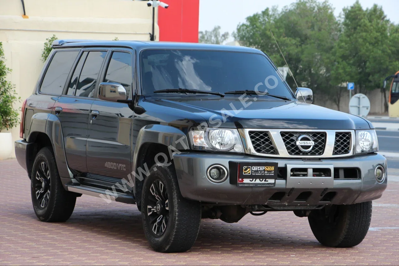 Nissan  Patrol  Super Safari  2023  Automatic  51,000 Km  6 Cylinder  Four Wheel Drive (4WD)  SUV  Black  With Warranty