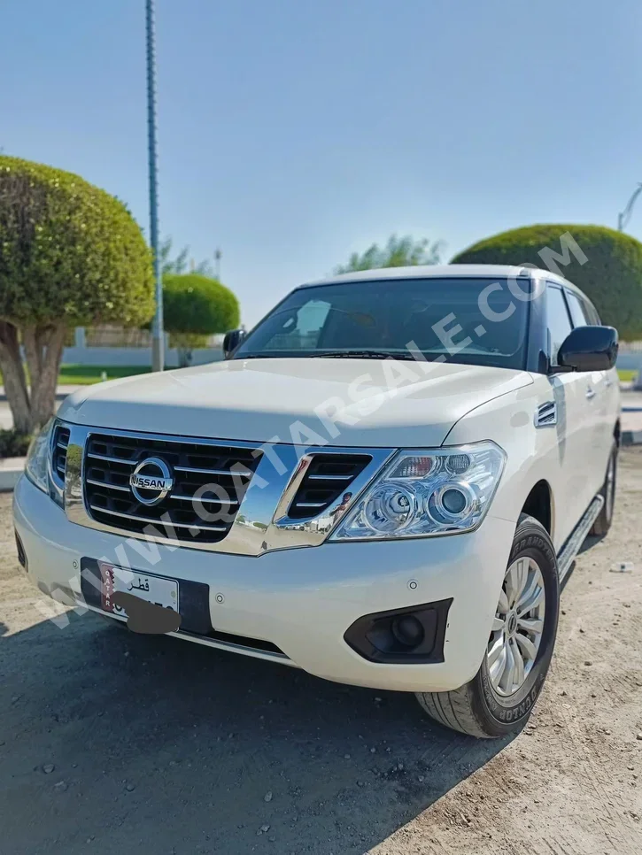 Nissan  Patrol  2017  Automatic  113,000 Km  6 Cylinder  Four Wheel Drive (4WD)  SUV  White