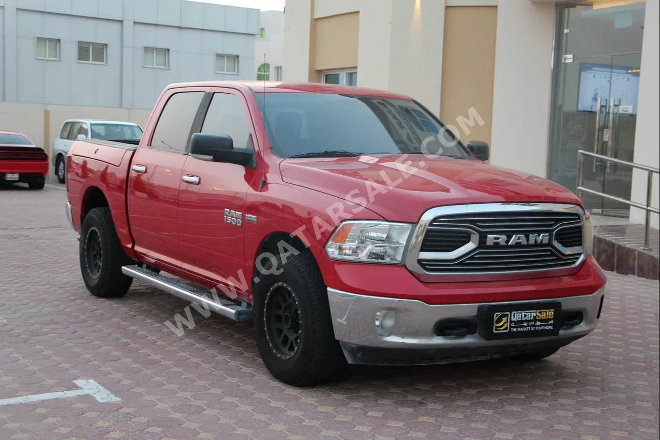 Dodge  Ram  1500  2016  Automatic  190,000 Km  8 Cylinder  Four Wheel Drive (4WD)  Pick Up  Red