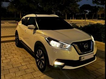 Nissan  Kicks  2020  Automatic  53,000 Km  4 Cylinder  Front Wheel Drive (FWD)  SUV  White  With Warranty