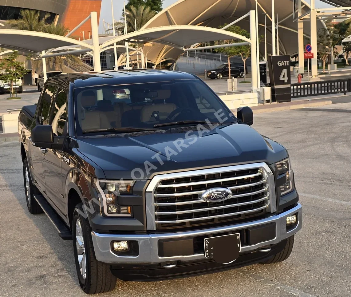 Ford  F  150  2016  Automatic  85,000 Km  6 Cylinder  Four Wheel Drive (4WD)  Pick Up  Gray