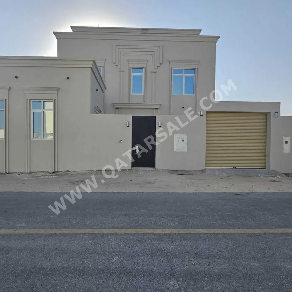 Family Residential  - Not Furnished  - Al Daayen  - Umm Qarn  - 7 Bedrooms