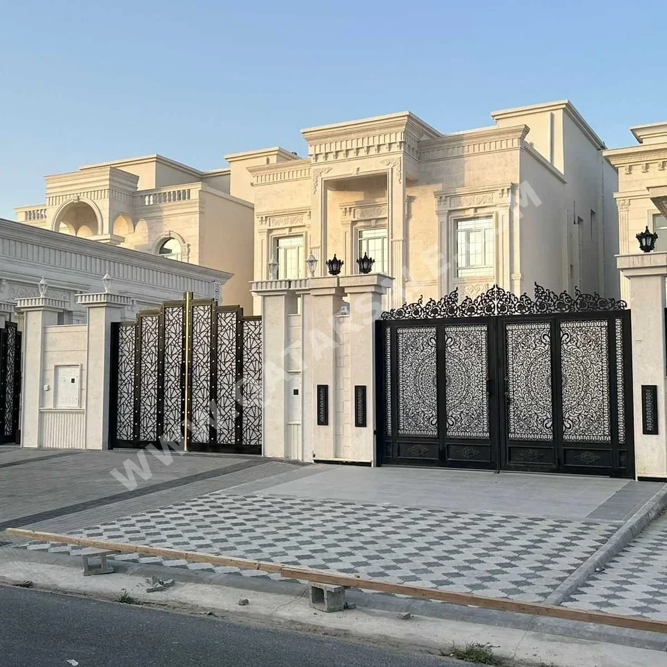 Family Residential  - Not Furnished  - Al Daayen  - Al Khisah  - 8 Bedrooms