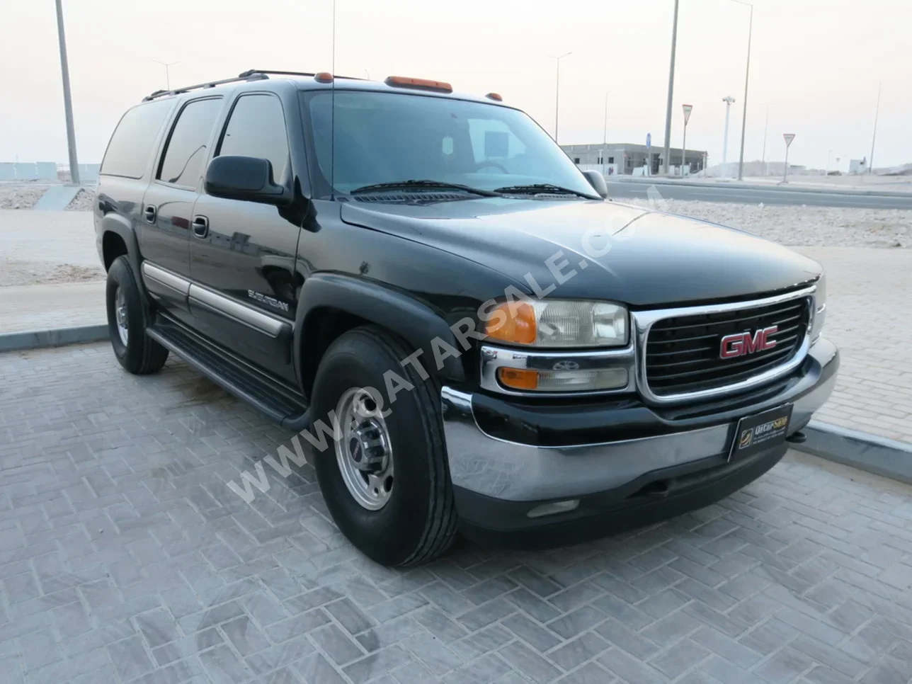 GMC  Yukon  SLE  2005  Automatic  95,000 Km  8 Cylinder  Rear Wheel Drive (RWD)  SUV  Black