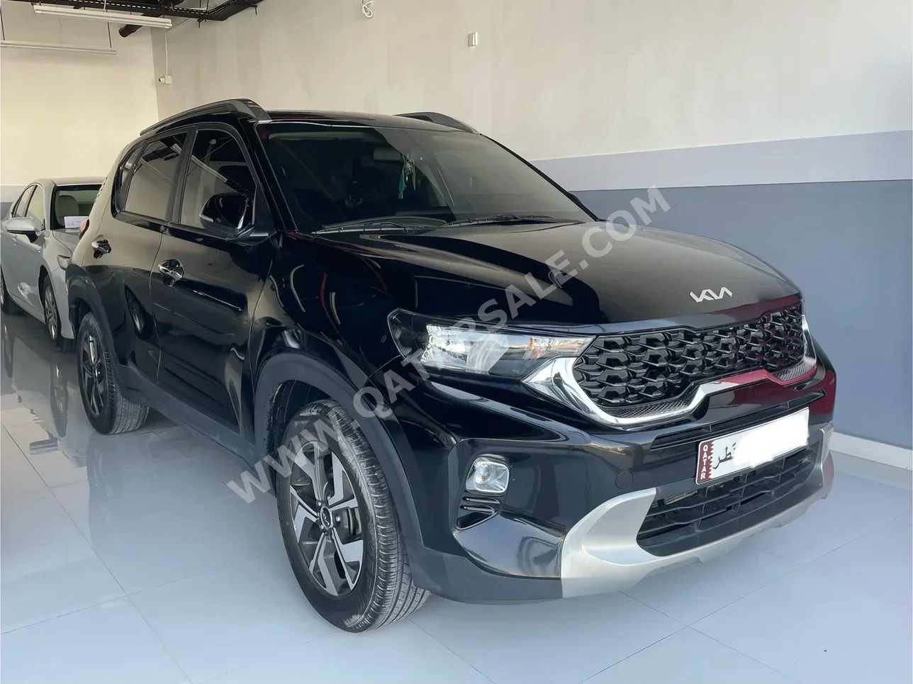 Kia  Sonet  2023  Automatic  116,000 Km  4 Cylinder  Rear Wheel Drive (RWD)  SUV  Black