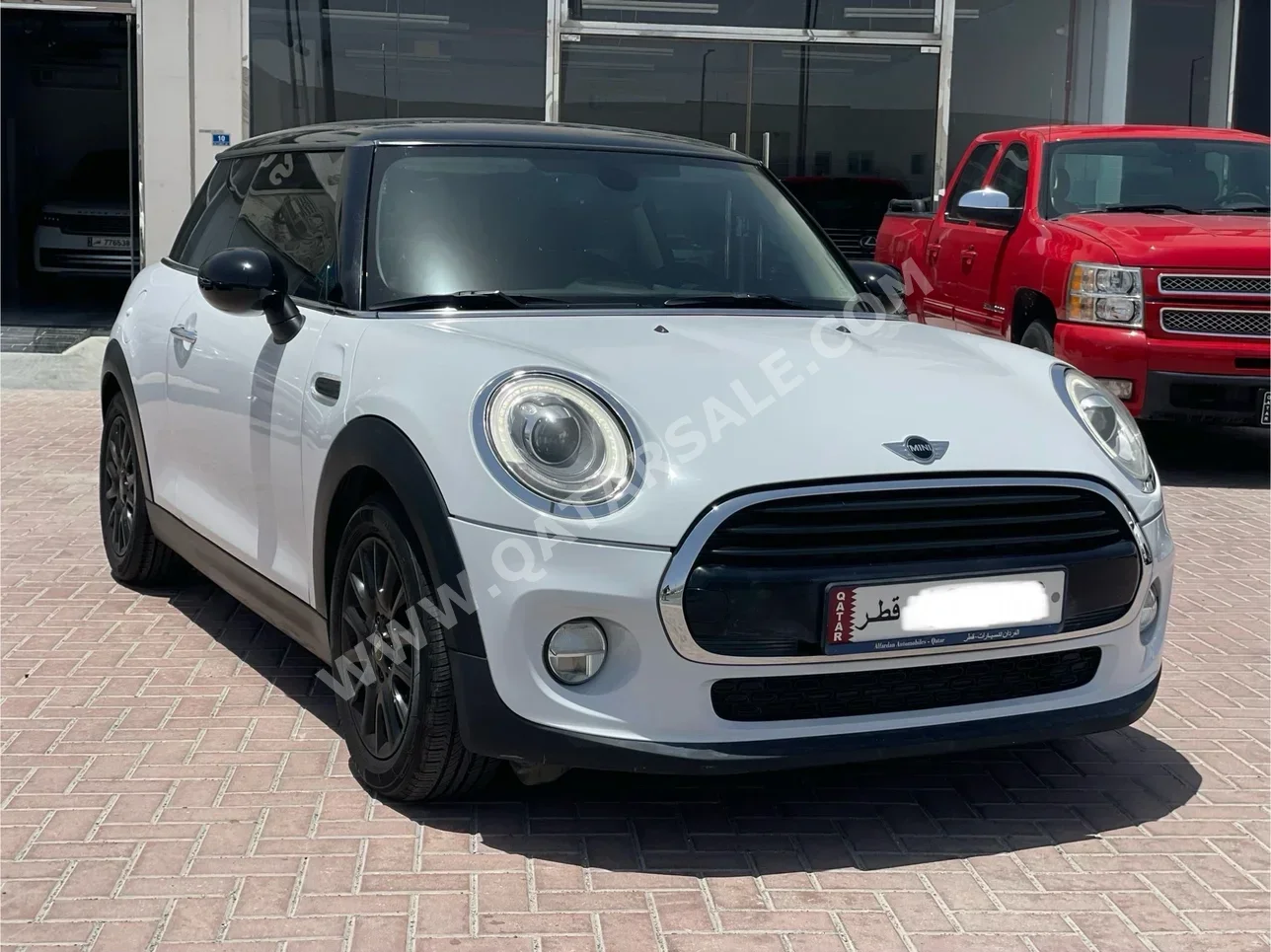 Mini  Cooper  Coupe  2018  Automatic  39,000 Km  3 Cylinder  Front Wheel Drive (FWD)  Hatchback  White Matte