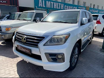 Lexus  LX  570  2011  Automatic  329,000 Km  8 Cylinder  Four Wheel Drive (4WD)  SUV  White