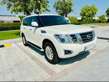 Nissan  Patrol  SE  2015  Automatic  189,000 Km  8 Cylinder  Four Wheel Drive (4WD)  SUV  White