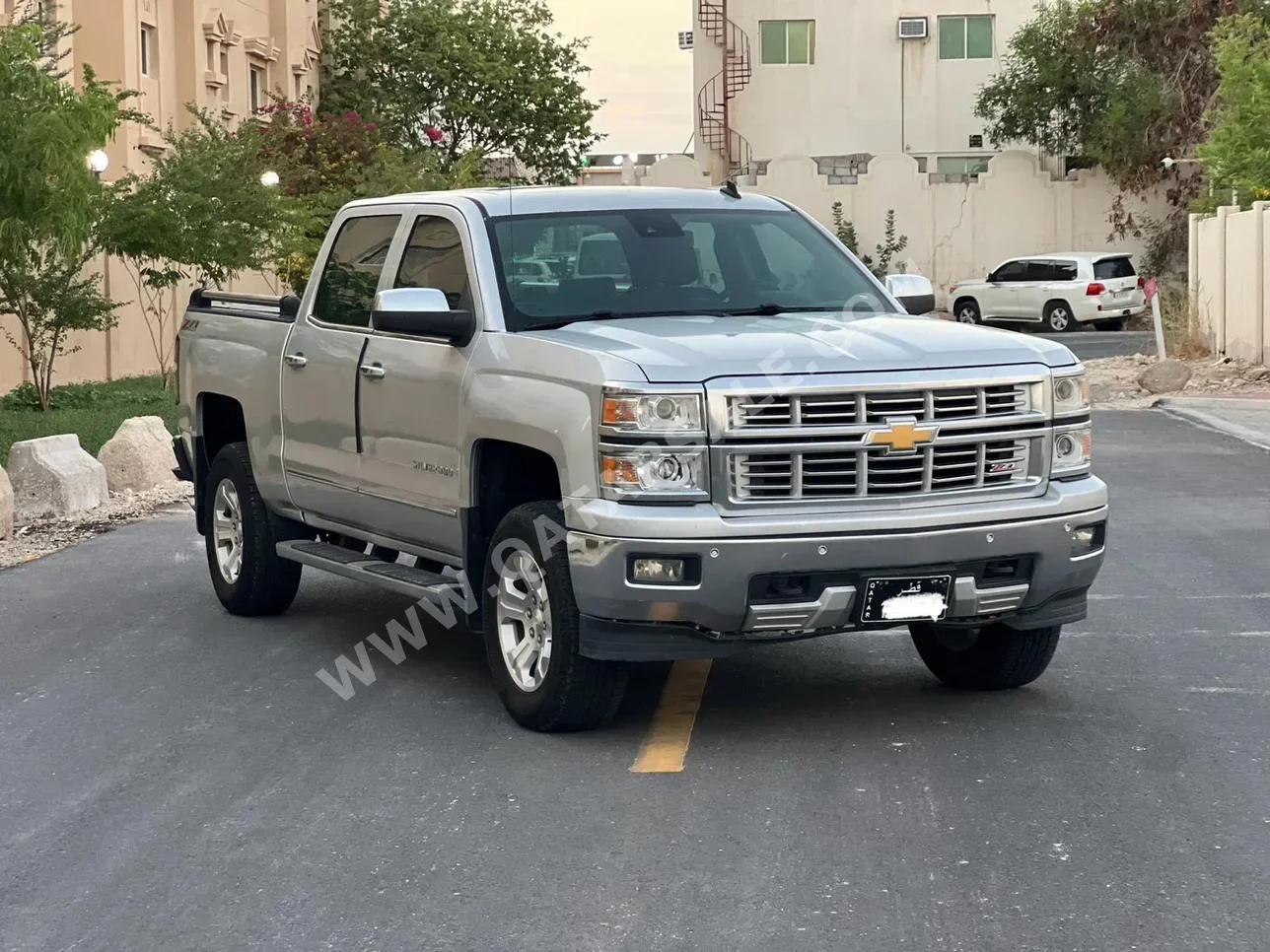 Chevrolet Silverado LTZ Z71 Silver 2015 For Sale in Qatar