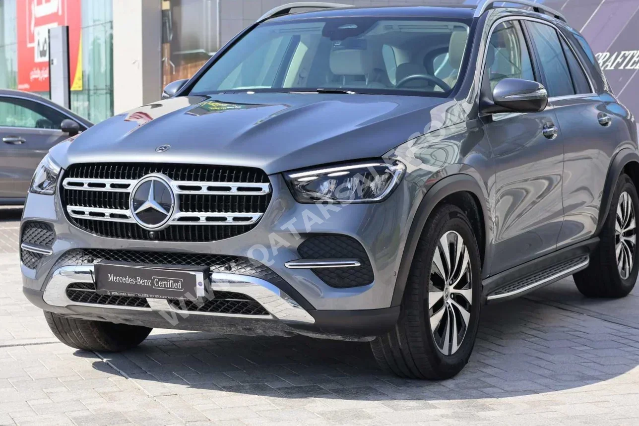 Mercedes-Benz  GLE  450  2023  Automatic  9,400 Km  6 Cylinder  Four Wheel Drive (4WD)  SUV  Gray  With Warranty