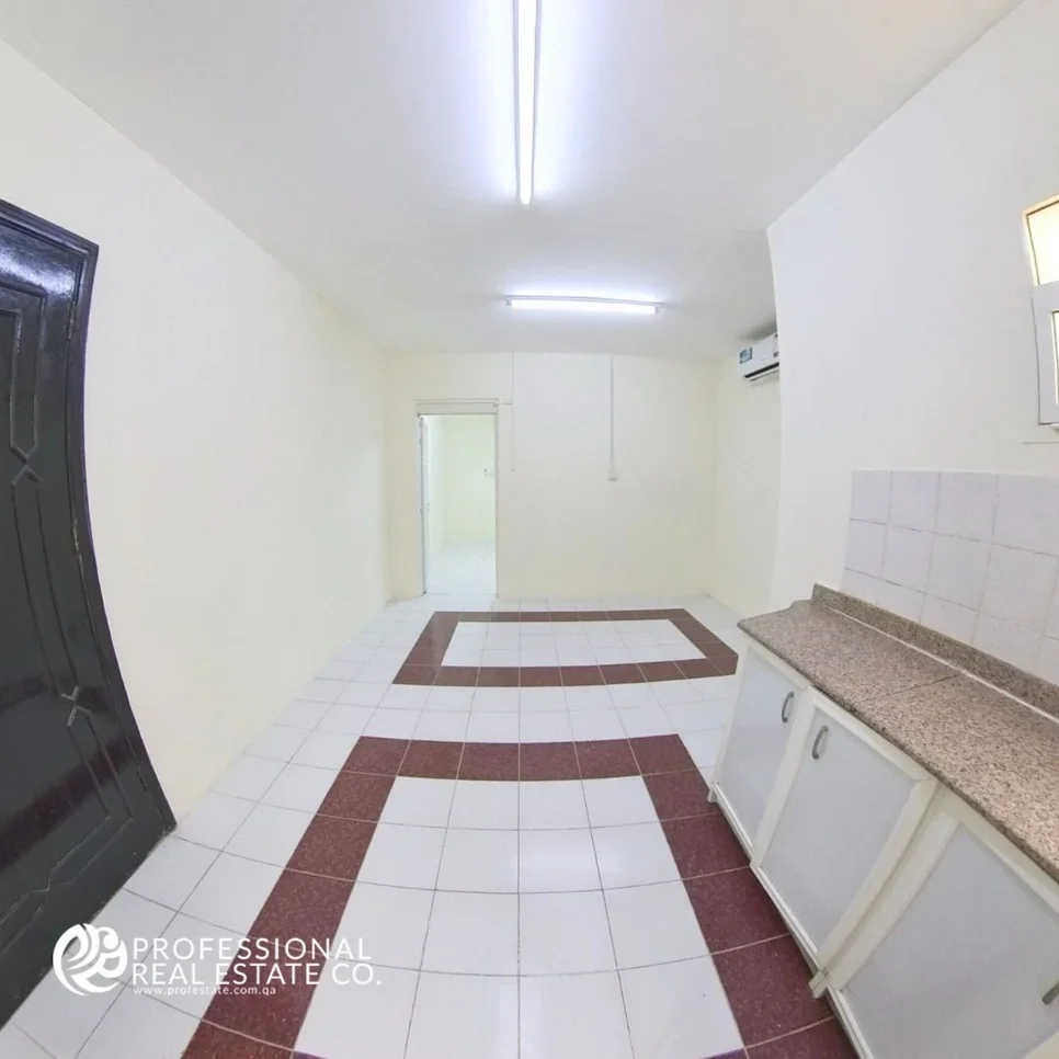 2 Bedrooms  Apartment  in Doha -  Al Duhail  Not Furnished