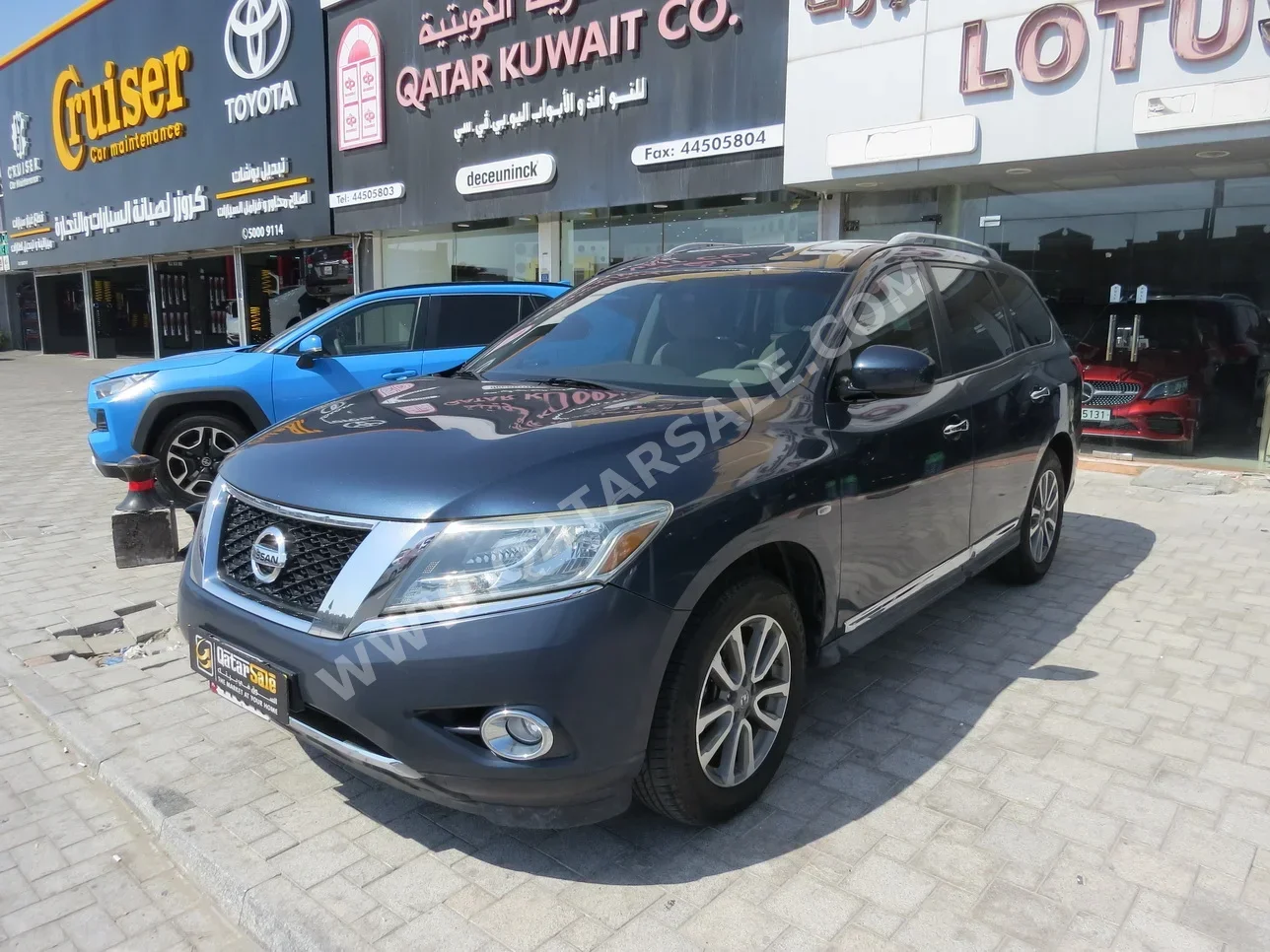 Nissan  Pathfinder  2014  Automatic  107,000 Km  6 Cylinder  Four Wheel Drive (4WD)  SUV  Blue