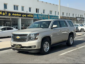 Chevrolet  Tahoe  2017  Automatic  74,000 Km  8 Cylinder  Four Wheel Drive (4WD)  SUV  Gold