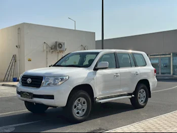  Toyota  Land Cruiser  G  2011  Automatic  250,000 Km  6 Cylinder  Four Wheel Drive (4WD)  SUV  White  With Warranty