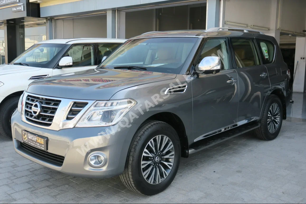 Nissan  Patrol  Platinum  2017  Automatic  149,000 Km  6 Cylinder  Four Wheel Drive (4WD)  SUV  Gray