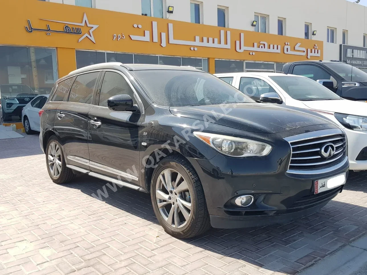 Infiniti  QX  60  2014  Automatic  135,000 Km  6 Cylinder  All Wheel Drive (AWD)  SUV  Black