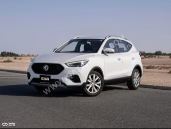 MG  Zs  2022  Automatic  79,000 Km  4 Cylinder  Front Wheel Drive (FWD)  SUV  White  With Warranty