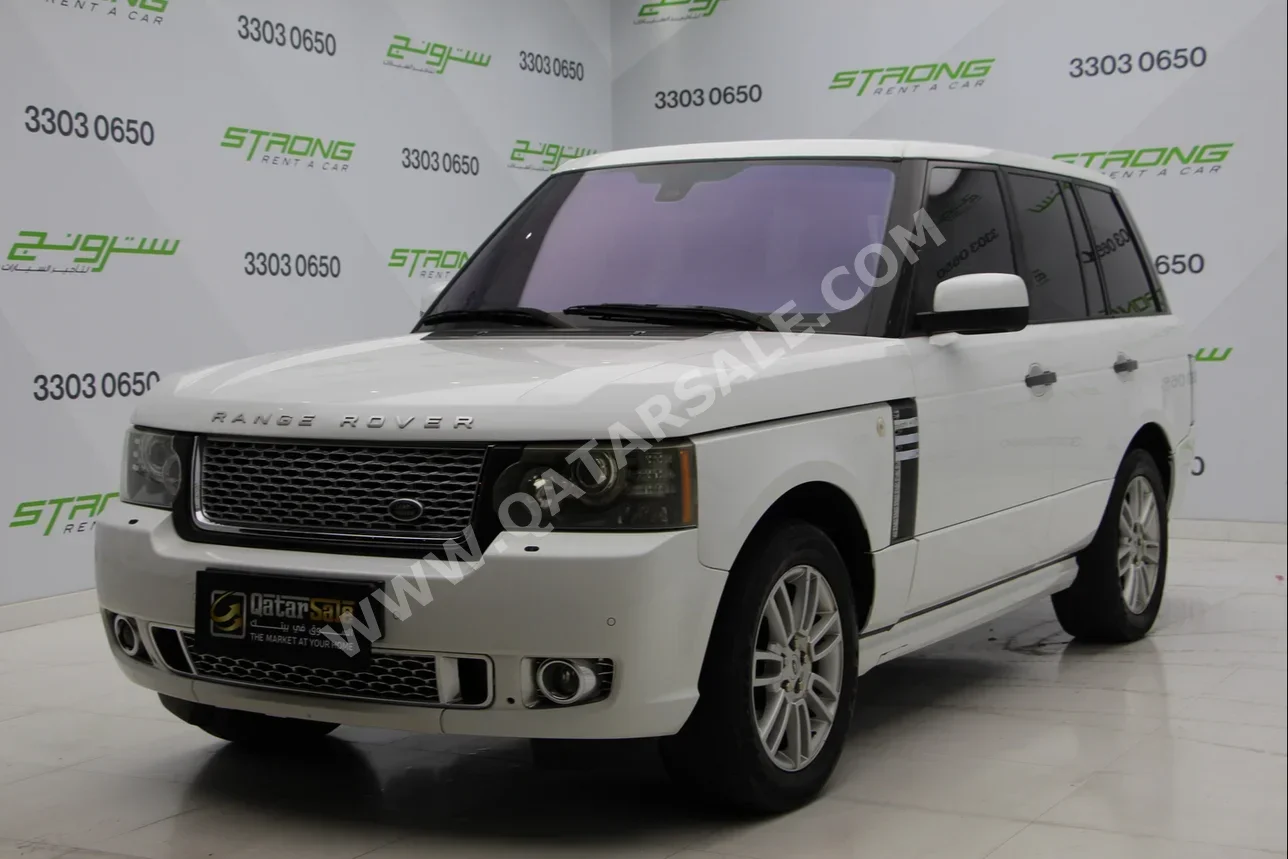 Land Rover  Range Rover  Vogue HSE  2011  Automatic  154,000 Km  8 Cylinder  Four Wheel Drive (4WD)  SUV  White