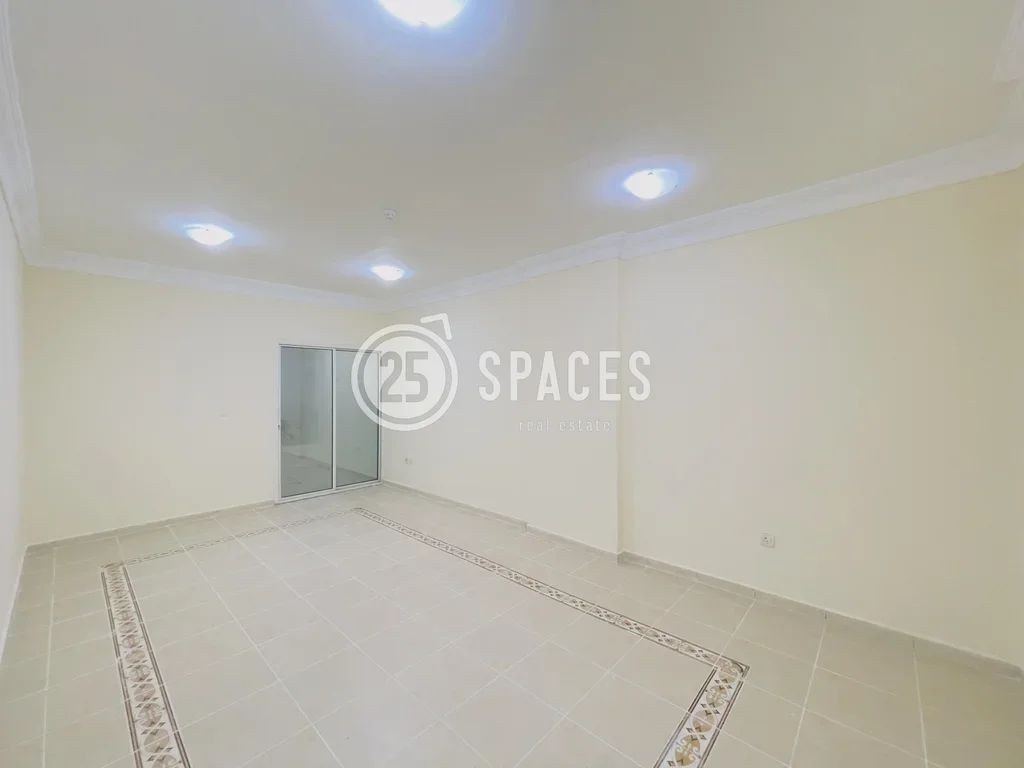 3 Bedrooms  Apartment  For Rent  in Doha -  Fereej Bin Mahmoud  Not Furnished