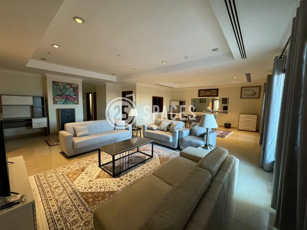 2 Bedrooms  Apartment  For Rent  in Doha -  The Pearl  Fully Furnished