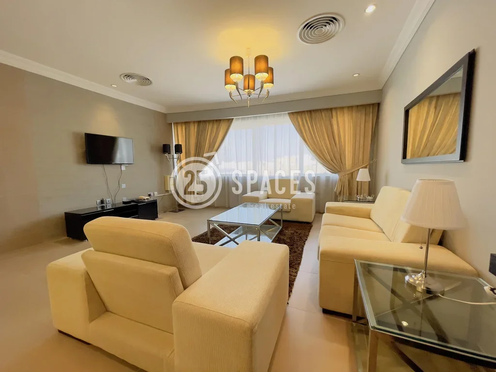 1 Bedrooms  Apartment  For Rent  in Doha -  Fereej Al Nasr  Fully Furnished