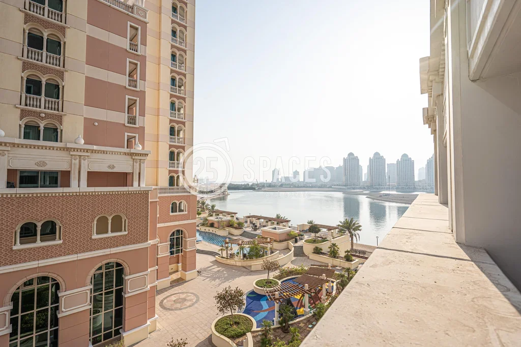 Apartment  For Rent  in Doha -  The Pearl  Semi Furnished