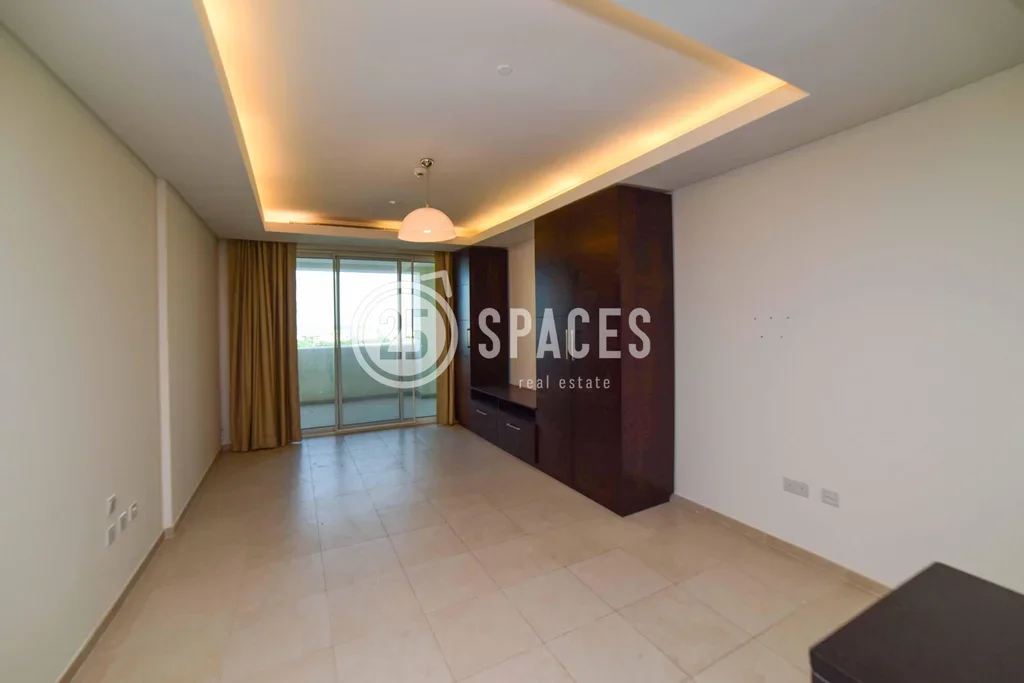 Apartment  For Rent  in Doha -  The Pearl  Semi Furnished