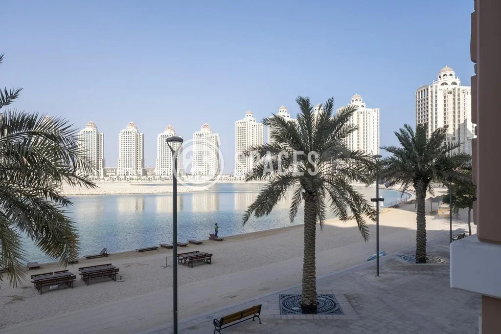 1 Bedrooms  Apartment  For Rent  in Doha -  The Pearl  Semi Furnished