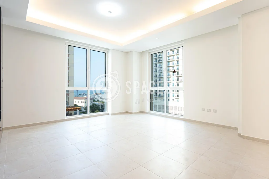 1 Bedrooms  Apartment  For Rent  in Doha -  The Pearl  Semi Furnished